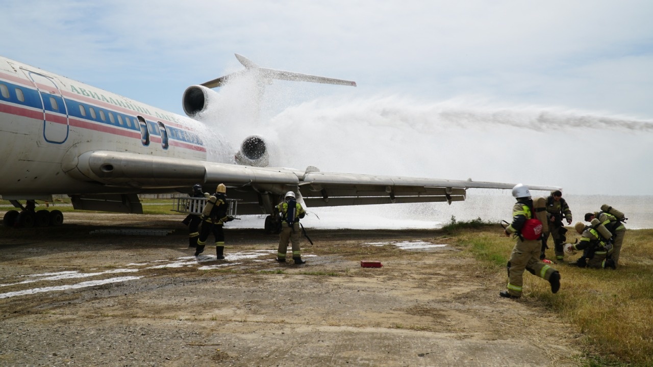 Пожарно-тактические-учения-прошли-в-Международном-аэропорту-«Махачкала»