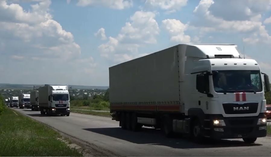 Более-36-тыс.-тонн-гумпомощи-доставило-МЧС-России-с-начала-гуманитарной-миссии-на-Донбасс