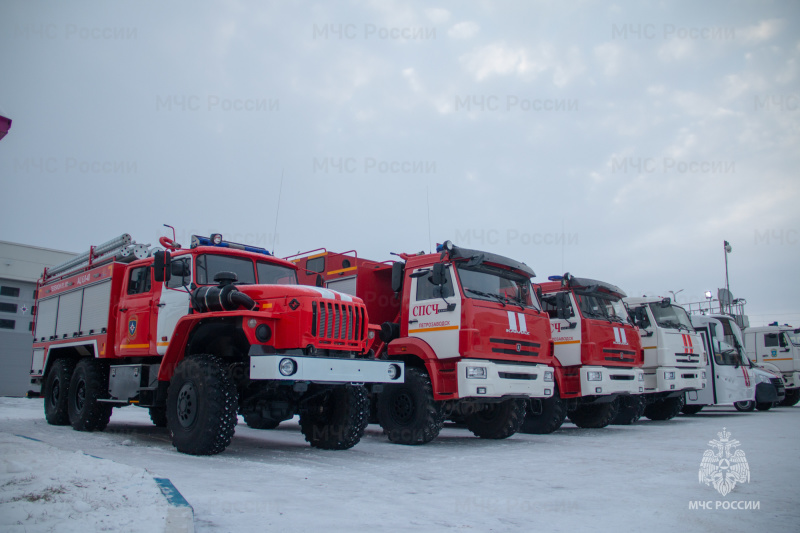 Пожарно-спасательные-подразделения-Республики-Карелия-получили-на-вооружение-новую-технику