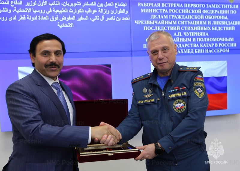 МЧС-России-и-Посольство-Государства-Катар-организуют-сотрудничество
