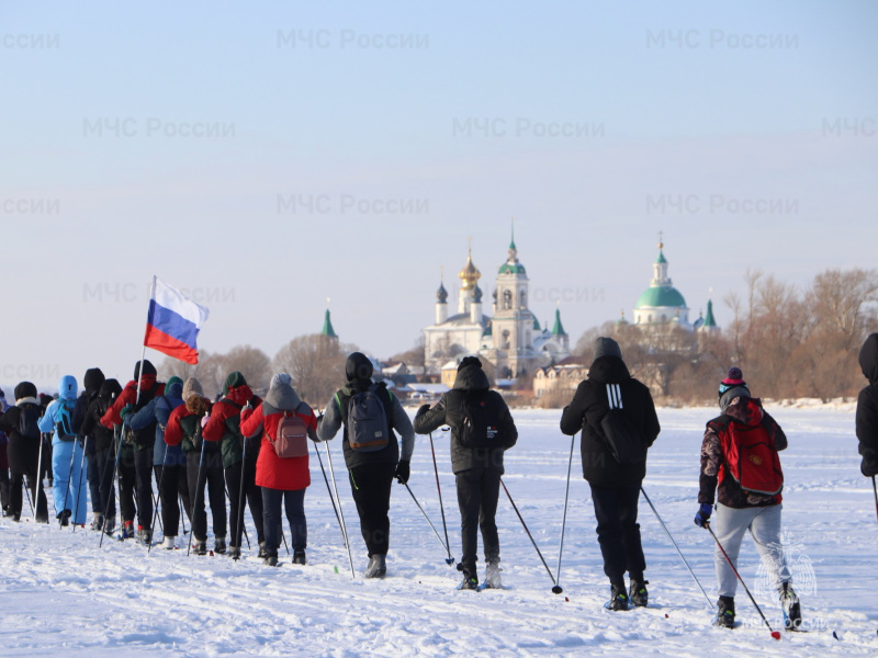 В-рамках-лыжного-пробега-«Русь»-более-ста-детей-из-Ярославля-прошли-двадцатикилометровый-патриотический-маршрут