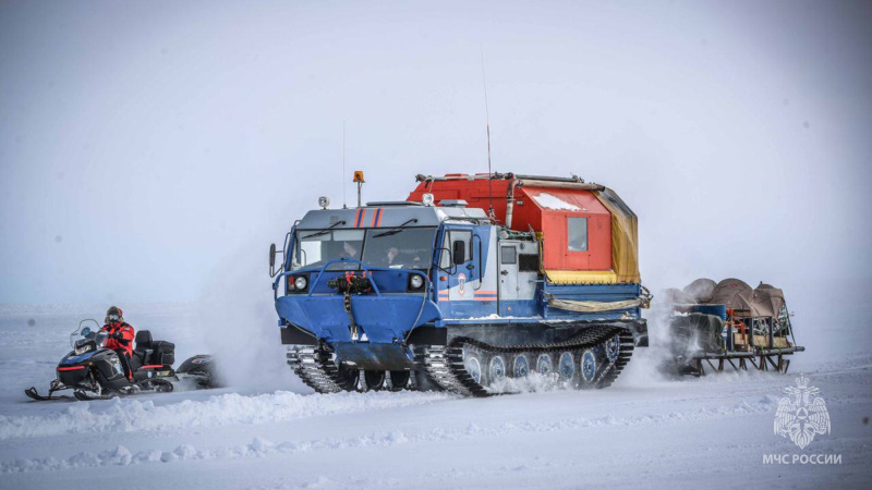 Арктическая-экспедиция-МЧС-России-достигла-экватора