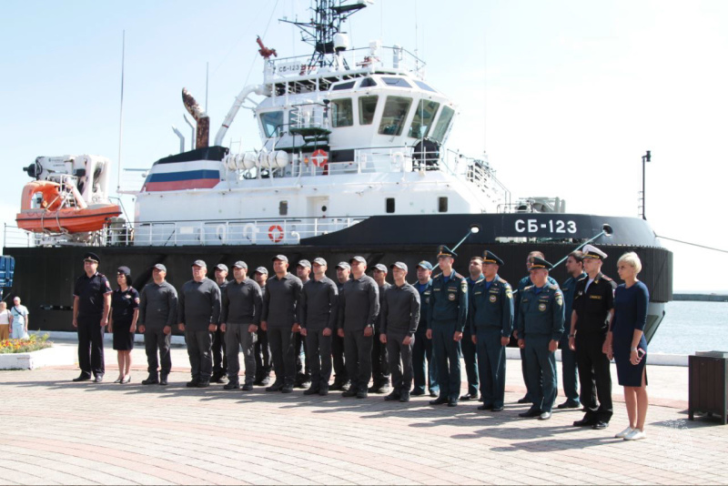 Спасатели-МЧС-России-завершили-работы-по-разминированию-затопленной-в-Балтийском-море-баржи