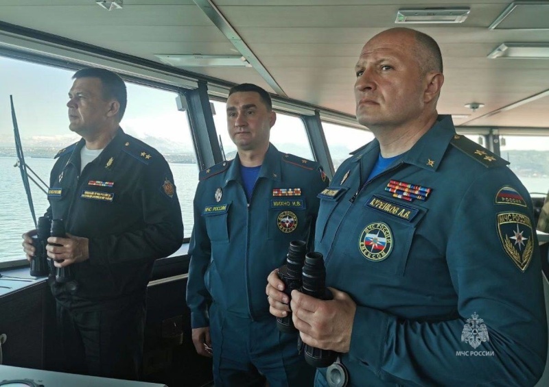 Александр-Куренков-оценил-действия-подразделений-МЧС-России-в-ходе-антитеррористического-учения-на-Камчатке