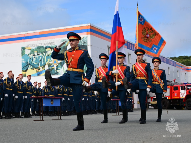 Дальневосточная-академия-МЧС-России-празднует-10-летний-юбилей