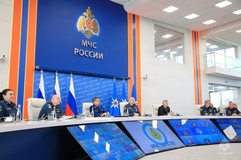 Глава-МЧС-России-Александр-Куренков-утвердил-Концепцию-развития-физической-подготовки-и-спорта-до-2030-года