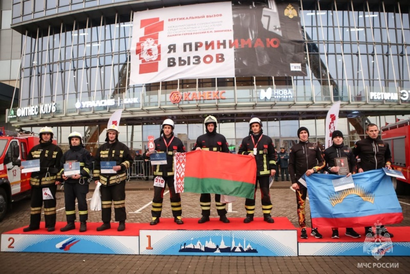 В-Петербурге-завершились-vii-Международные-соревнования-«Вертикальный-вызов»