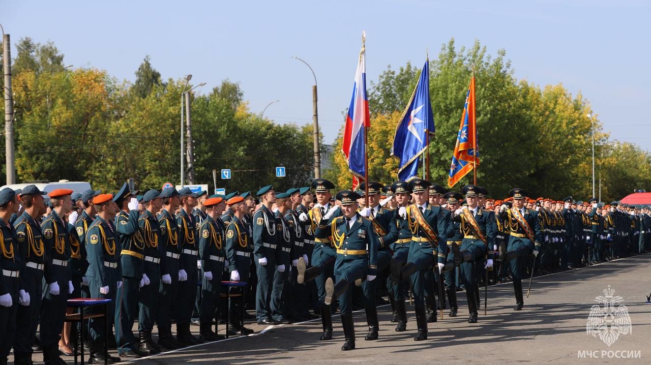 День-знаний-в-Ивановской-пожарно-спасательной-академии