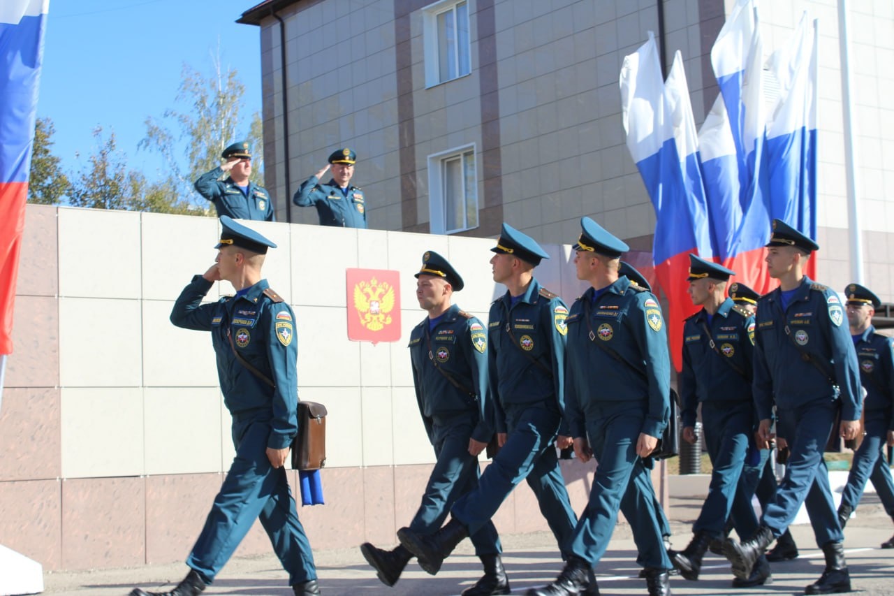 В-Туле-определили-лучшего-офицера-спасательного-воинского-формирования-МЧС-России