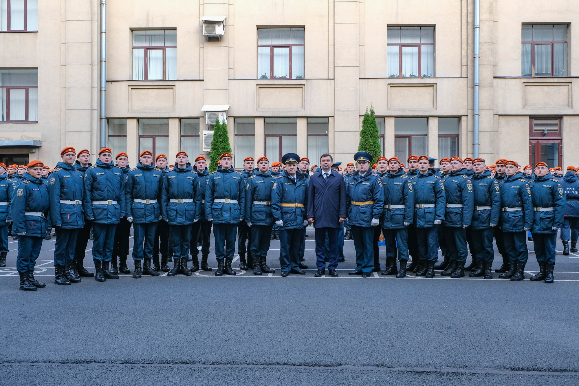 В-Санкт-Петербургском-университете-ГПС-МЧС-России-прошли-мероприятия-в-честь-118-летия-вуза