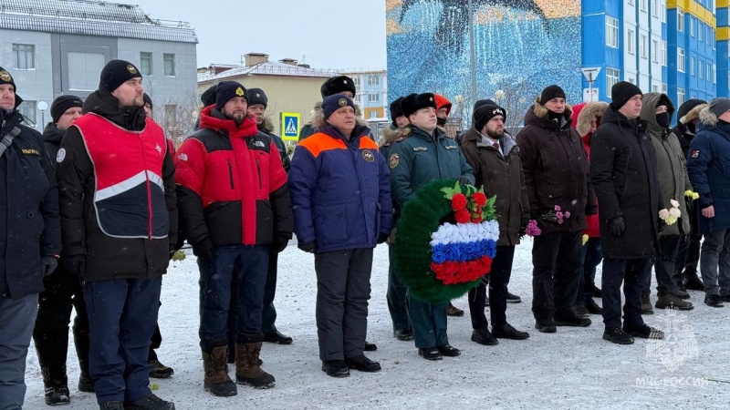 Столица-Чукотки-встретила-масштабную-арктическую-экспедицию-МЧС-России