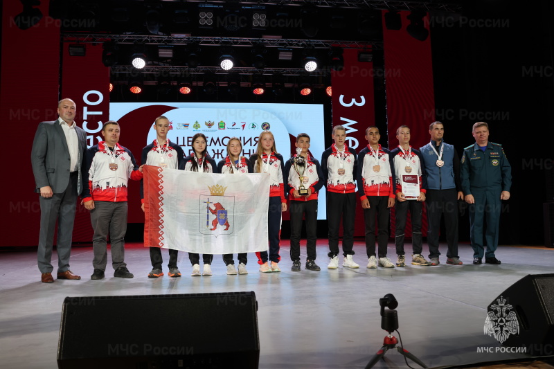 В-Пензе-состоялось-торжественное-закрытие-xix-Всероссийских-соревнований-«Школа-безопасности»