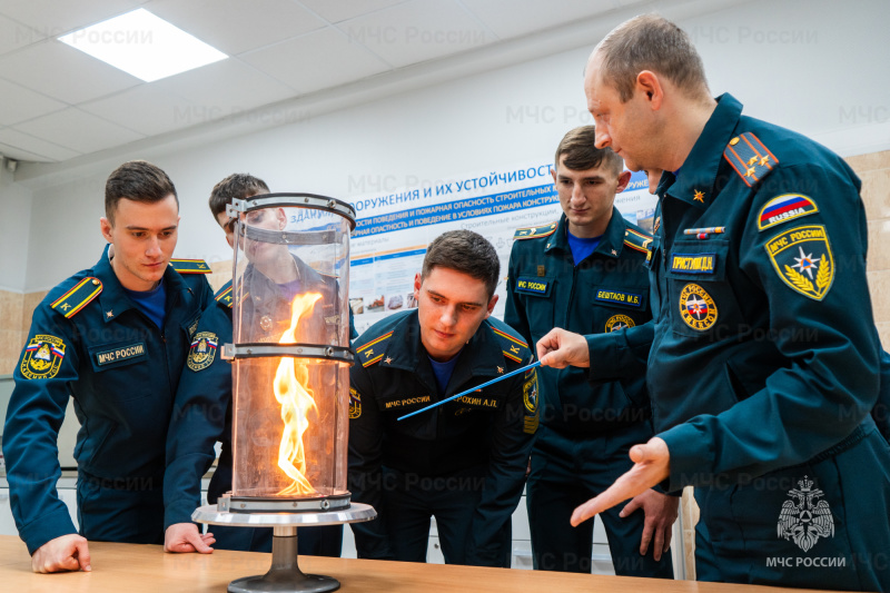 День-преподавателя-высшей-школы:-успехи-педагогов-–-в-достижениях-учеников