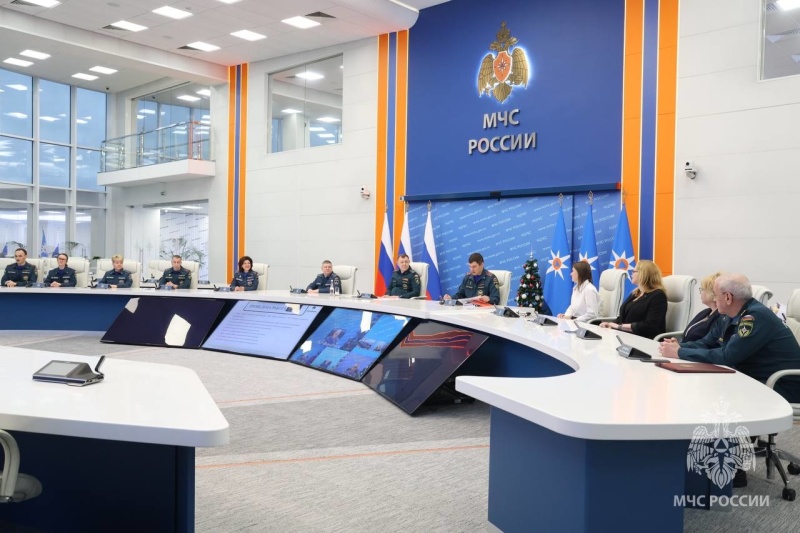 МЧС-России-и-«Роснефть»-развивают-партнерское-взаимодействие