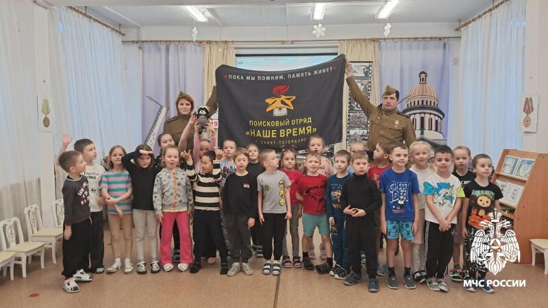 В-Санкт-Петербургском-университете-МЧС-России-прошли-памятные-мероприятия-к-годовщине-освобождения-Ленинграда