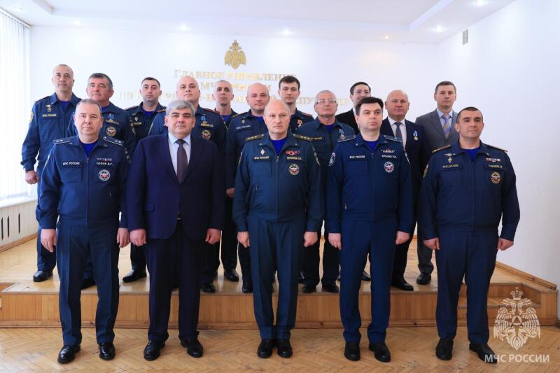 Глава-МЧС-России-Александр-Куренков-проверил-организацию-работы-подразделений-Кабардино-Балкарии