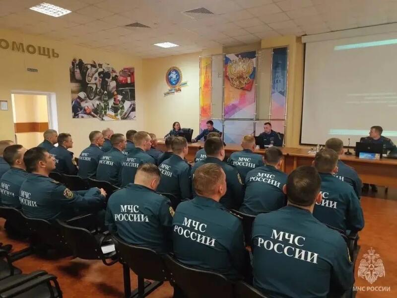 В-Ногинском-спасательном-центре-МЧС-России-стартовал-сбор-пиротехников