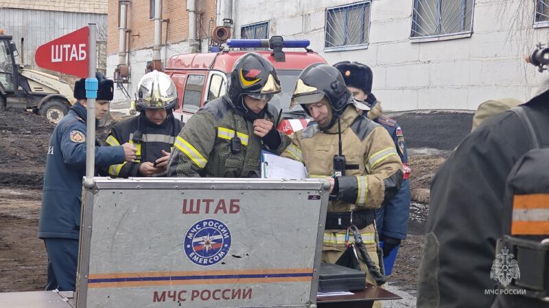 В-Красноярске-специалисты-МЧС-России-провели-пожарно-тактическое-учение-на-объекте-теплоэнергетики