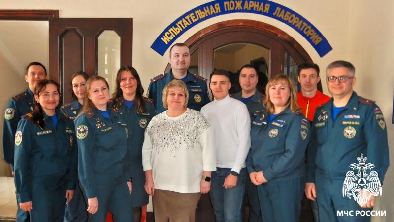 Испытательная-пожарная-лаборатория-Кузбасса-празднует-65-годовщину-образования