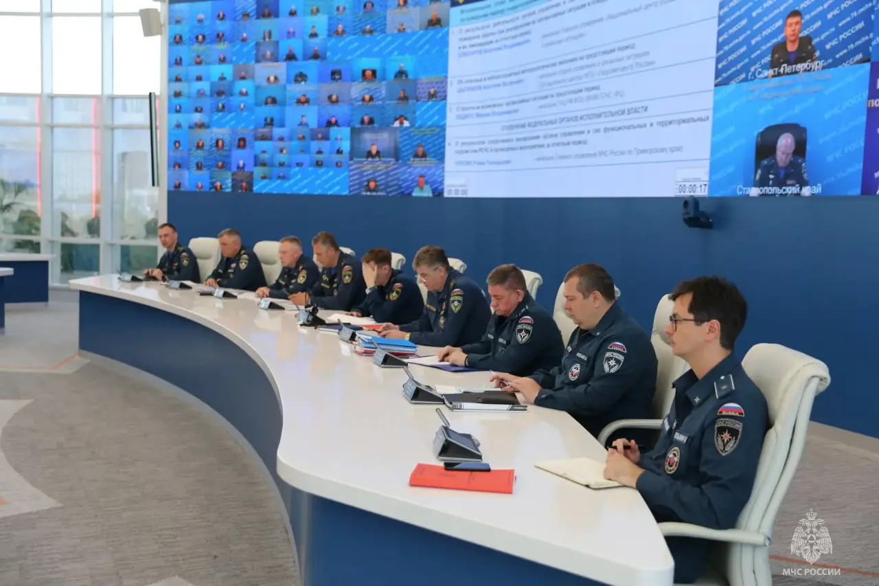 В-МЧС-России-отмечают-снижение-количества-пожаров,-происшествий-и-гибели-людей-на-водных-объектах-более-чем-на-40-%-по-сравнению-с-аналогичным-периодом-прошлого-года