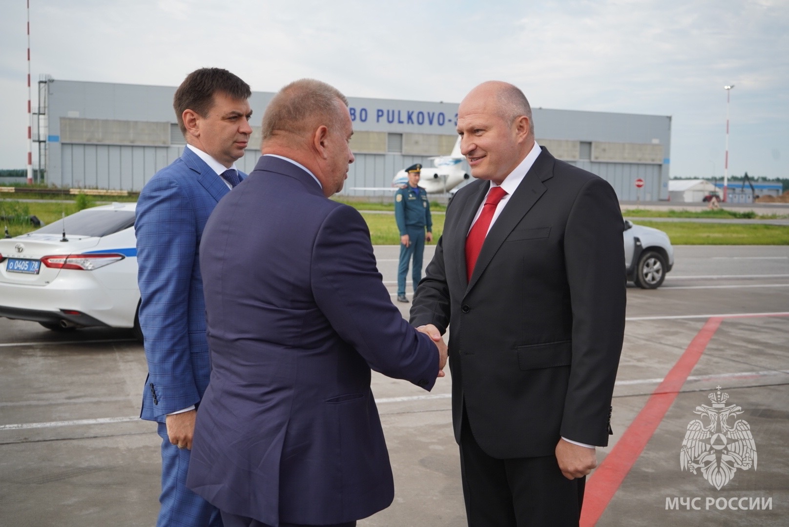 Глава-МЧС-России-прибыл-с-двухдневной-рабочей-поездкой-в-Санкт-Петербург