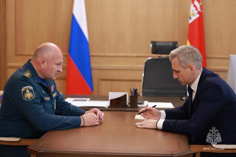 Александр-Куренков-провел-рабочую-встречу-с-губернатором-Смоленской-области