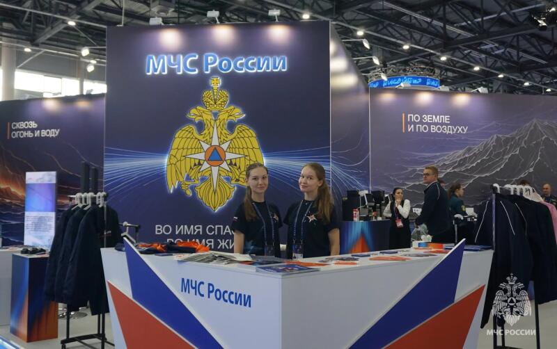 Новейшие-разработки,-международное-сотрудничество,-совершенствование-надзорной-и-судебно-экспертной-деятельности-—-в-рабочей-повестке-главы-МЧС-России-в-Татарстане
