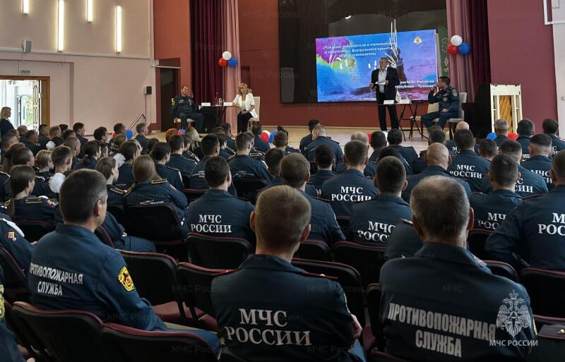 В-Чувашии-завершился-Всероссийский-сбор-по-совершенствованию-деятельности-Госпожнадзора-и-судебно-экспертных-учреждений-МЧС-России