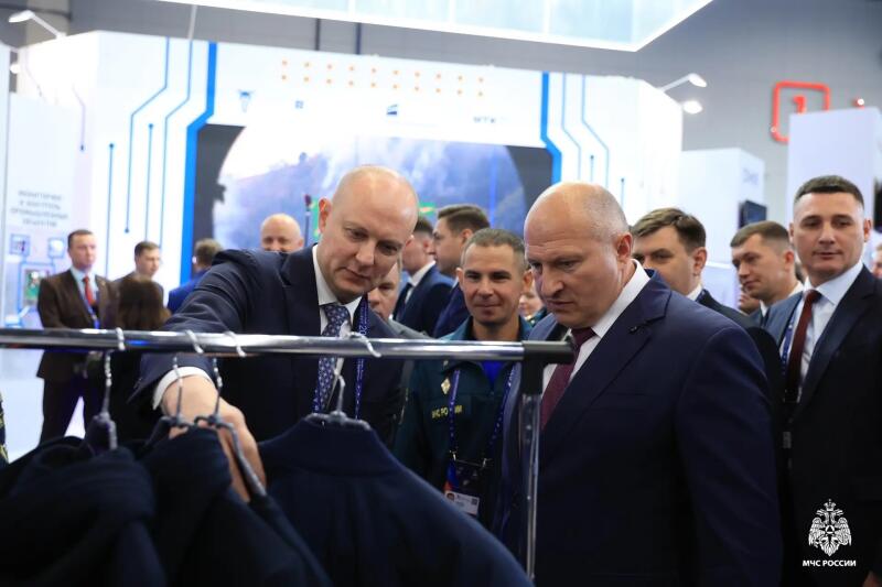 Новая-сувенирная-продукция-«Звезда-спасения»-представлена-на-xvi-Международном-салоне-«Комплексная-безопасность»-в-Казани