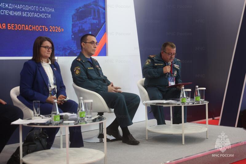 В-Татарстане-обсудили-совершенствование-работы-единых-дежурно-диспетчерских-служб