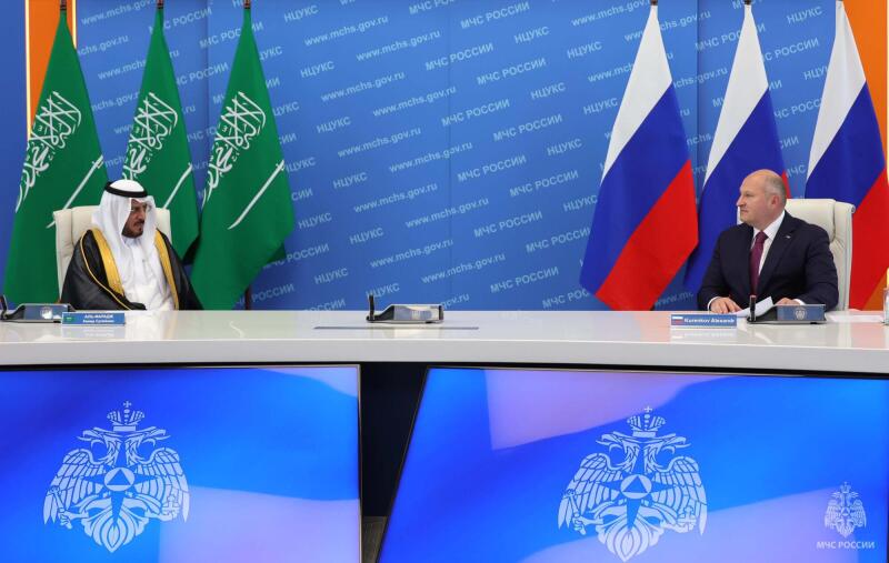 МЧС-России-укрепляет-взаимодействие-со-спасательными-службами-Саудовской-Аравии