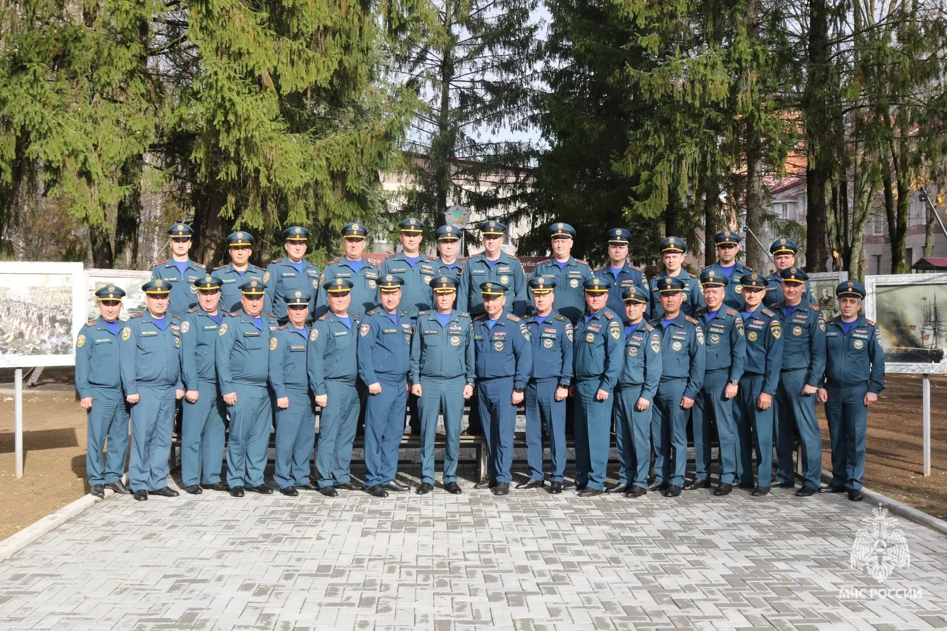 В-Тульском-спасательном-центре-МЧС-России-прошли-командирские-сборы-руководящего-состава-спасательных-воинских-формирований